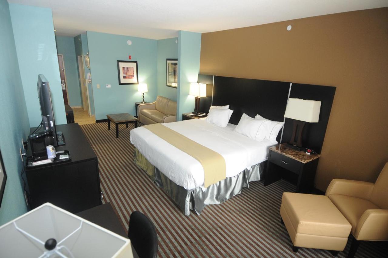 Holiday Inn Express Somerset By Ihg Екстериор снимка